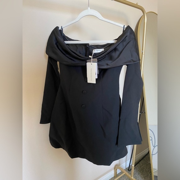 Off shoulder blazer dress NWT - Picture 2 of 7